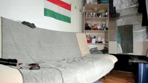 Virg Lszl online show from January 2026 03:28:02 PM