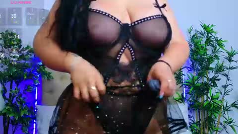 Snapshot of temptingluna_ chatting on July 2026 04:17:02 AM TemptingLuna online show from July 2026 04:17:02 AM