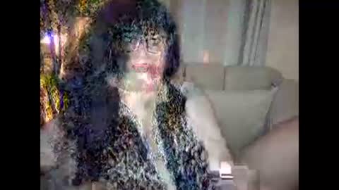 Snapshot of temptresscrystalia chatting on May 2026 09:00:02 PM talia i m french girl online show from May 2026 09:00:02 PM