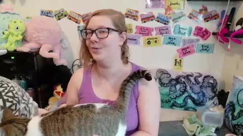 Snapshot of ten_tickle_pixie chatting on May 2026 06:16:02 PM Pixie and Tentacle Overlord online show from May 2026 06:16:02 PM