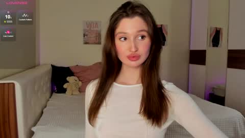 Sexy girl Li online show from December 2024 02:26:02 PM