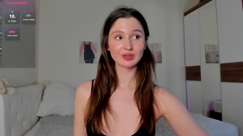 Sexy girl Li online show from February 2025 05:51:02 PM