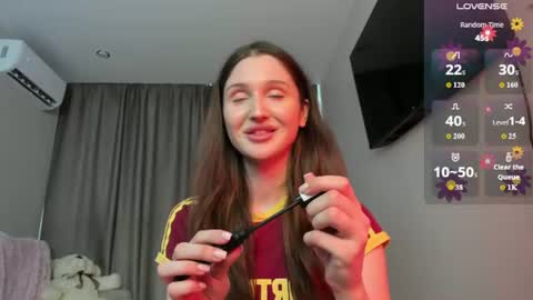 Snapshot of tender_babyyy chatting on July 2026 11:57:01 AM Amina online show from July 2026 11:57:01 AM