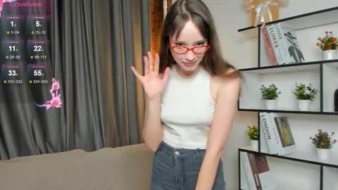 Call me Lora online show from October 2025 02:35:02 PM