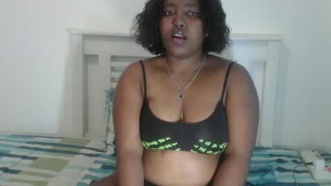 Snapshot of tenderousdoll chatting on July 2026 06:19:02 AM TenderousDoll online show from July 2026 06:19:02 AM