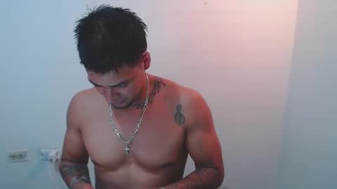 Snapshot of teo_rosa13 chatting on January 2025 03:20:01 AM Mateo rosa online show from January 2025 03:20:01 AM
