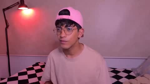 teo brown Independent model online show from October 2025 12:24:01 AM