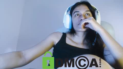 Lisa online show from November 2025 09:17:02 PM