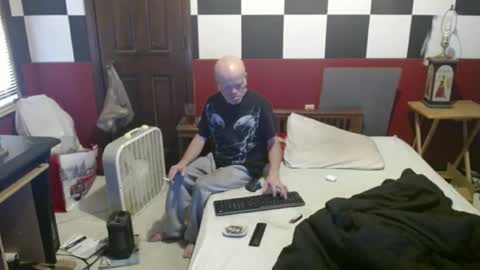 terdy2366 online show from February 2025 01:27:02 PM