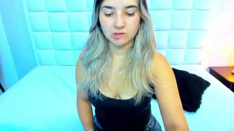 Snapshot of teresasroom_ chatting on January 2025 07:11:01 PM Teresa online show from January 2025 07:11:01 PM