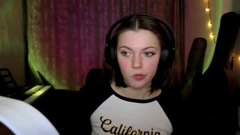 Anny Simpson online show from February 2026 08:07:02 PM