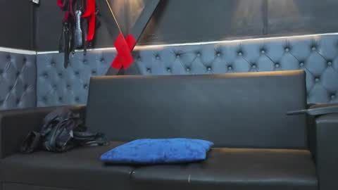 terranze_z online show from October 2025 07:44:02 PM