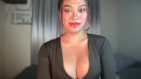 TERRI  the girl will hunt you online show from January 2025 02:35:01 PM
