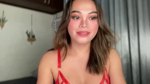 TERRI  the girl will hunt you online show from March 2025 12:00:02 AM