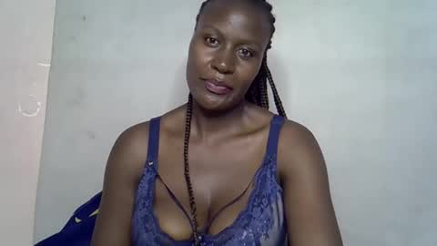 terriam online show from December 2025 03:12:02 AM