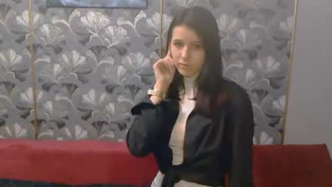 Jane online show from November 2025 03:12:01 PM