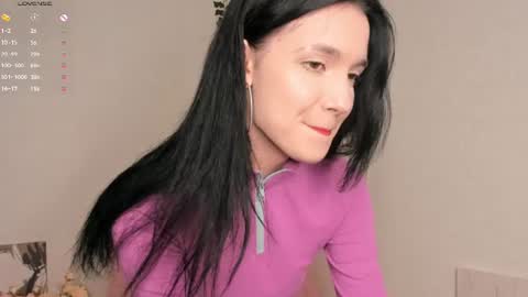 Snapshot of terripolnau chatting on June 2026 05:23:01 PM Caroline online show from June 2026 05:23:01 PM