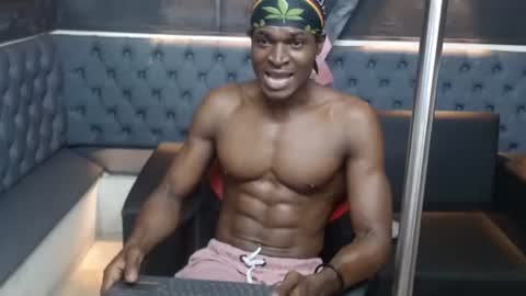 terry_zyzz online show from March 2026 07:46:02 PM