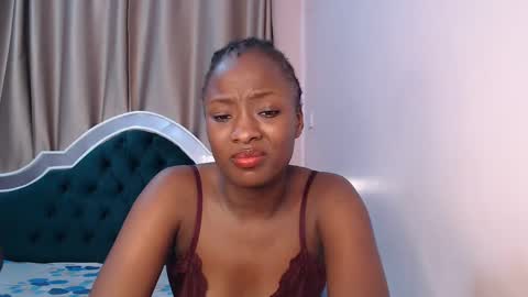 Tacy online show from February 2025 09:59:02 PM