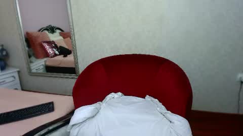 Tessa Joy online show from June 2026 04:21:01 AM