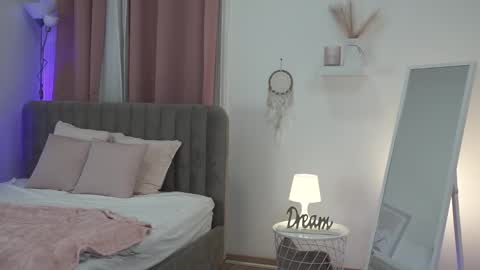 Tessa online show from January 2026 03:25:02 PM