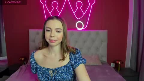 Tessa 3 online show from March 2025 01:23:01 AM