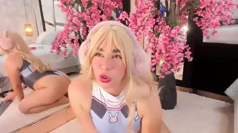  TESSA COOPER1  online show from April 2026 08:44:01 PM