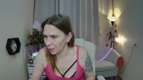 tessadaybreak online show from April 2026 07:28:01 AM