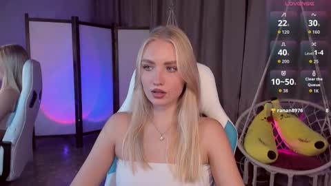 TessaHamilton online show from October 2025 01:45:02 PM