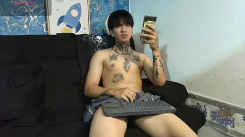 Snapshot of tessarion_black chatting on May 2026 04:08:01 AM Tessarion online show from May 2026 04:08:01 AM