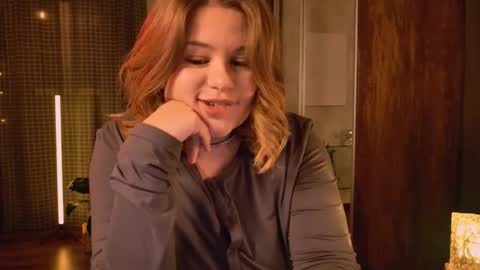 TESSA online show from October 2025 07:31:01 PM