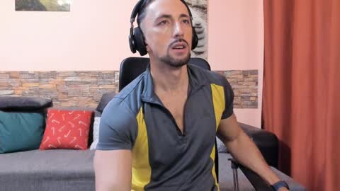 TexasHUNK online show from January 2025 09:24:02 AM