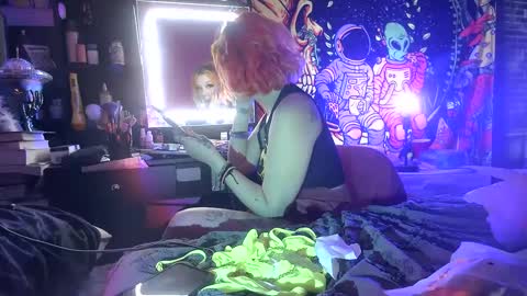 TEXASGIRLLLL online show from September 2025 02:06:02 PM