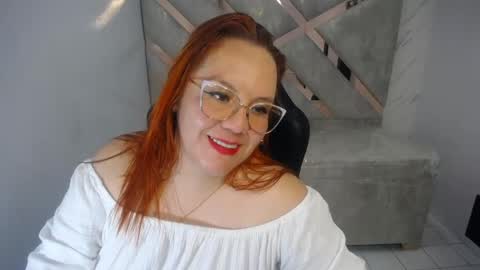 tezzaniut_t online show from April 2026 08:47:01 PM