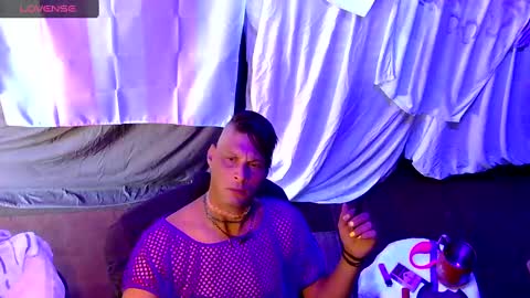 tgirllover69141980 online show from October 2025 05:30:01 PM