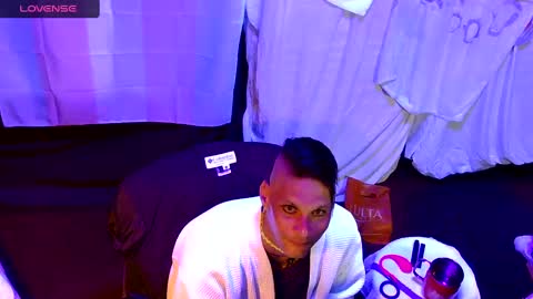 tgirllover69141980 online show from October 2025 05:36:02 AM