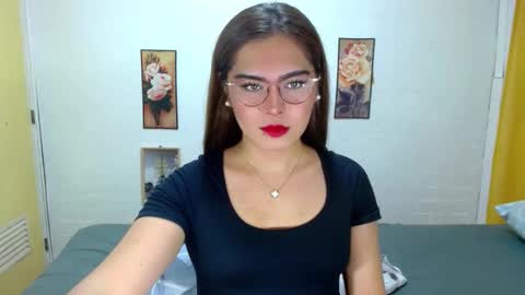 Snapshot of tgirlselena chatting on September 2025 02:50:02 PM tgirlselena online show from September 2025 02:50:02 PM