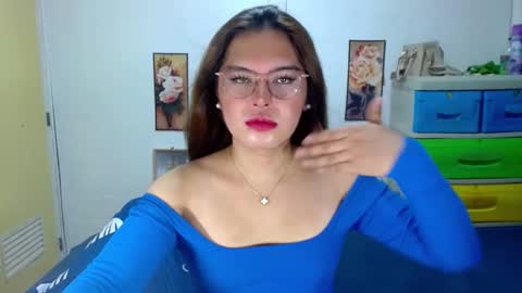Snapshot of tgirlselena chatting on September 2025 02:40:01 PM tgirlselena online show from September 2025 02:40:01 PM