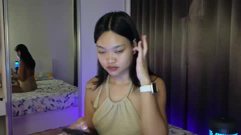 Snapshot of thailand4you chatting on February 2025 01:17:02 PM AbbieThai online show from February 2025 01:17:02 PM