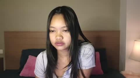 AbbieThai  online show from March 2026 01:47:01 PM