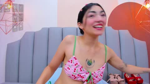 Snapshot of thailycherry chatting on January 2025 07:50:01 PM Thaily online show from January 2025 07:50:01 PM
