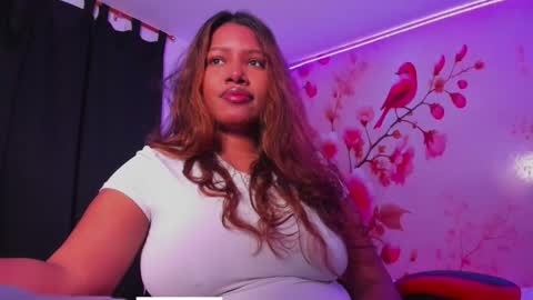 Andreina online show from September 2025 03:32:01 AM