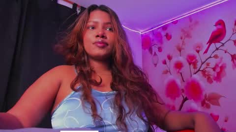 Andreina online show from September 2025 03:33:02 AM