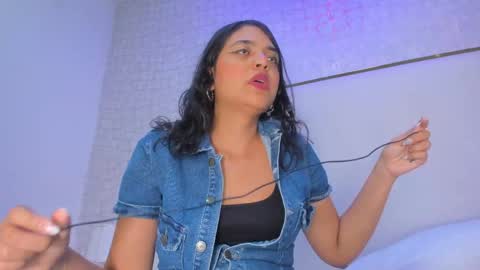 thalia888_ online show from April 2026 07:05:02 PM