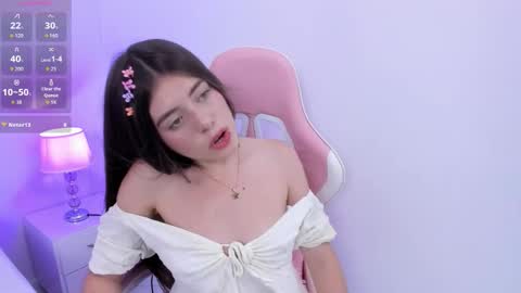 Thalia  online show from March 2026 08:37:01 PM