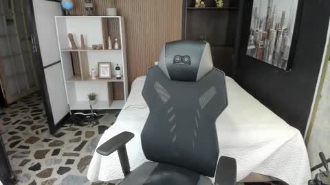 Thalia online show from March 2026 02:39:01 AM