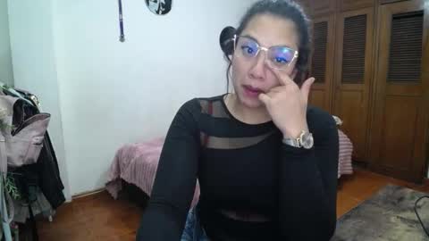    online show from September 2025 06:18:02 AM