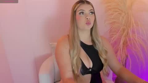  Thalia online show from February 2026 10:25:02 PM