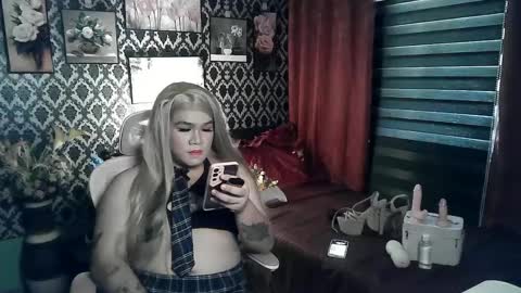 thaliafoxyummy online show from March 2025 05:42:02 AM