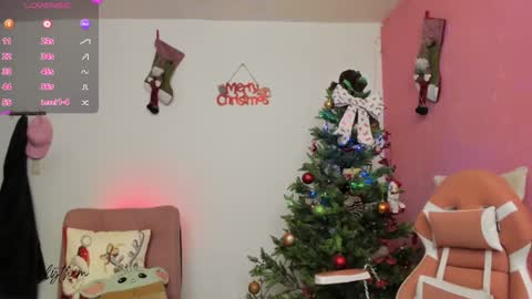 Snapshot of thamara_cooper_ chatting on December 2024 09:49:02 PM thamara_cooper_ online show from December 2024 09:49:02 PM